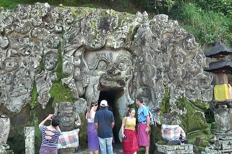 Elephant Cave Temple (Pura Goa Gajah)