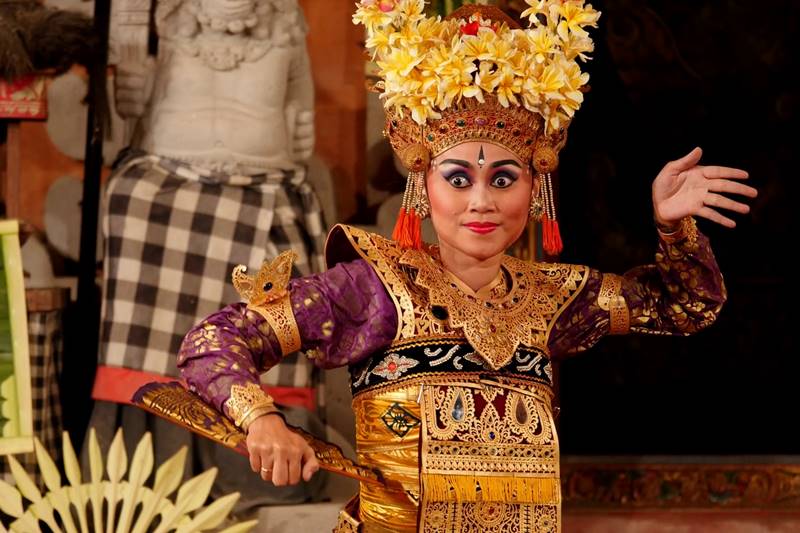 Legong Dance Ubud Bali